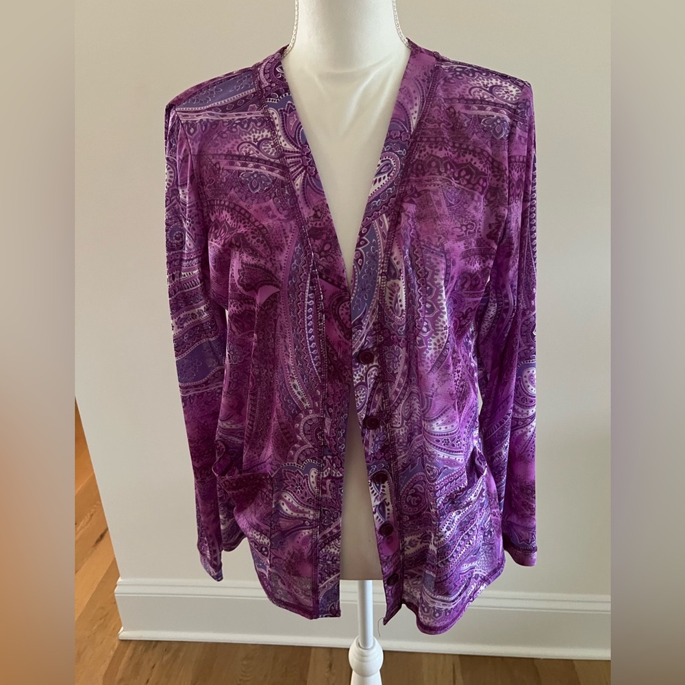 Susan Graver Women’s long sleeve button up purplish top XL